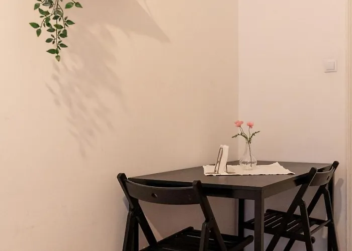 Hostel Spoko Na Trzebnickiej - Blisko Centrum - By Spaceapart