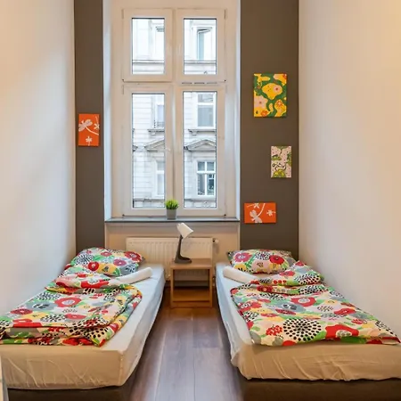 Spoko Na Trzebnickiej - Blisko Centrum - By Spaceapart Auberge de jeunesse